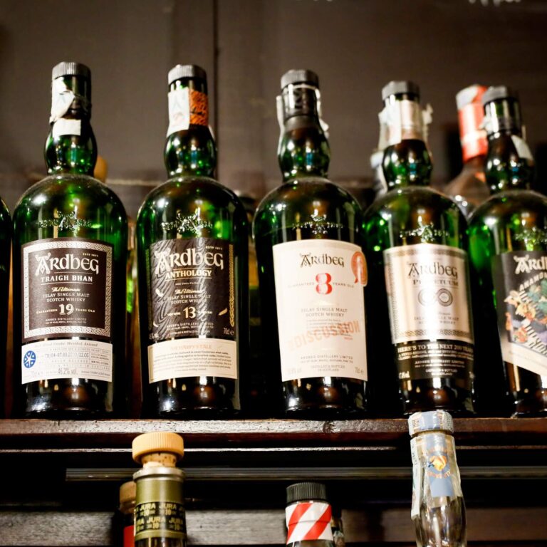 Ardbeg Embassy Mulligans Pub Milano