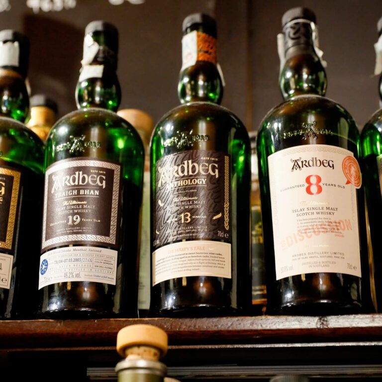 Ardbeg Embassy Mulligans Pub Milano