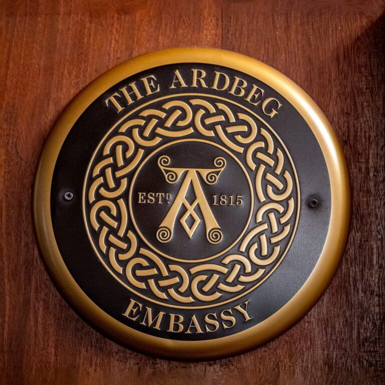 Ardbeg Embassy Mulligans Pub Milano